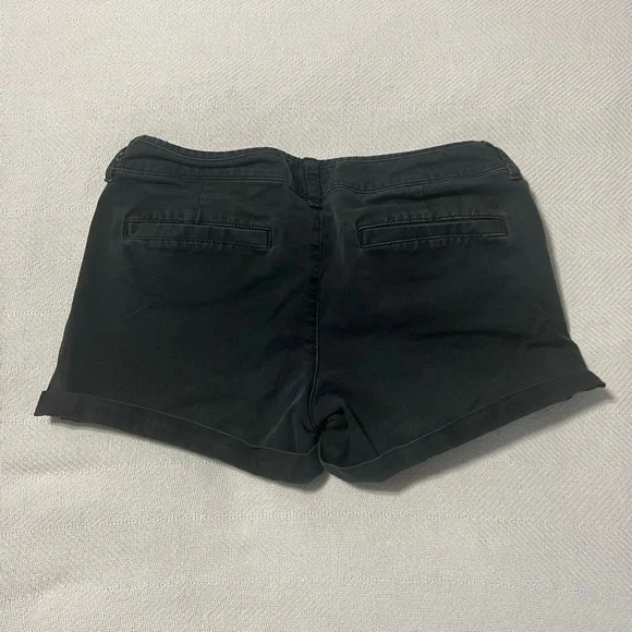 American Eagle shorts - Picture 2 of 4